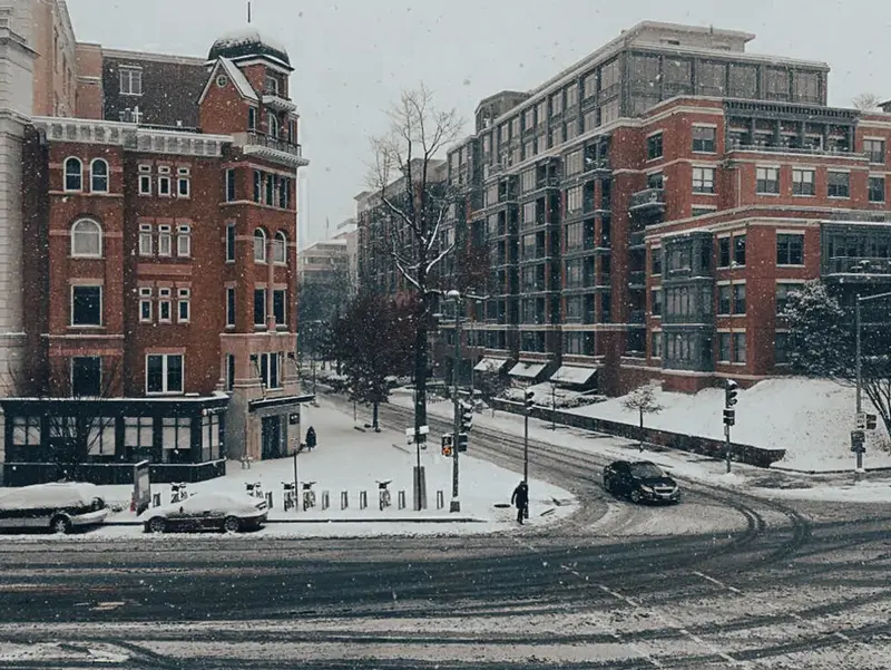 Barrio de la ciudad de Washington DC en el invierno